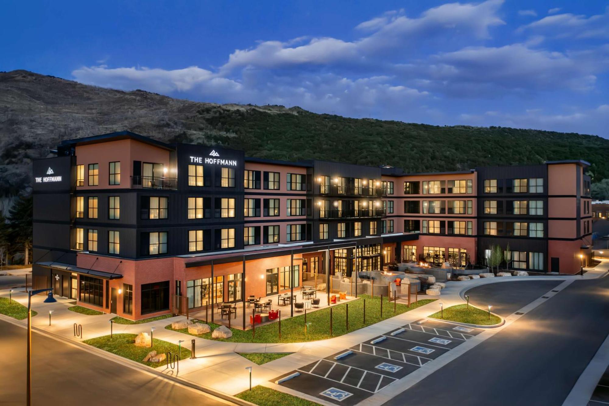 The Hoffmann Hotel Basalt Aspen Tapestry Collection Hilton ภายนอก รูปภาพ
